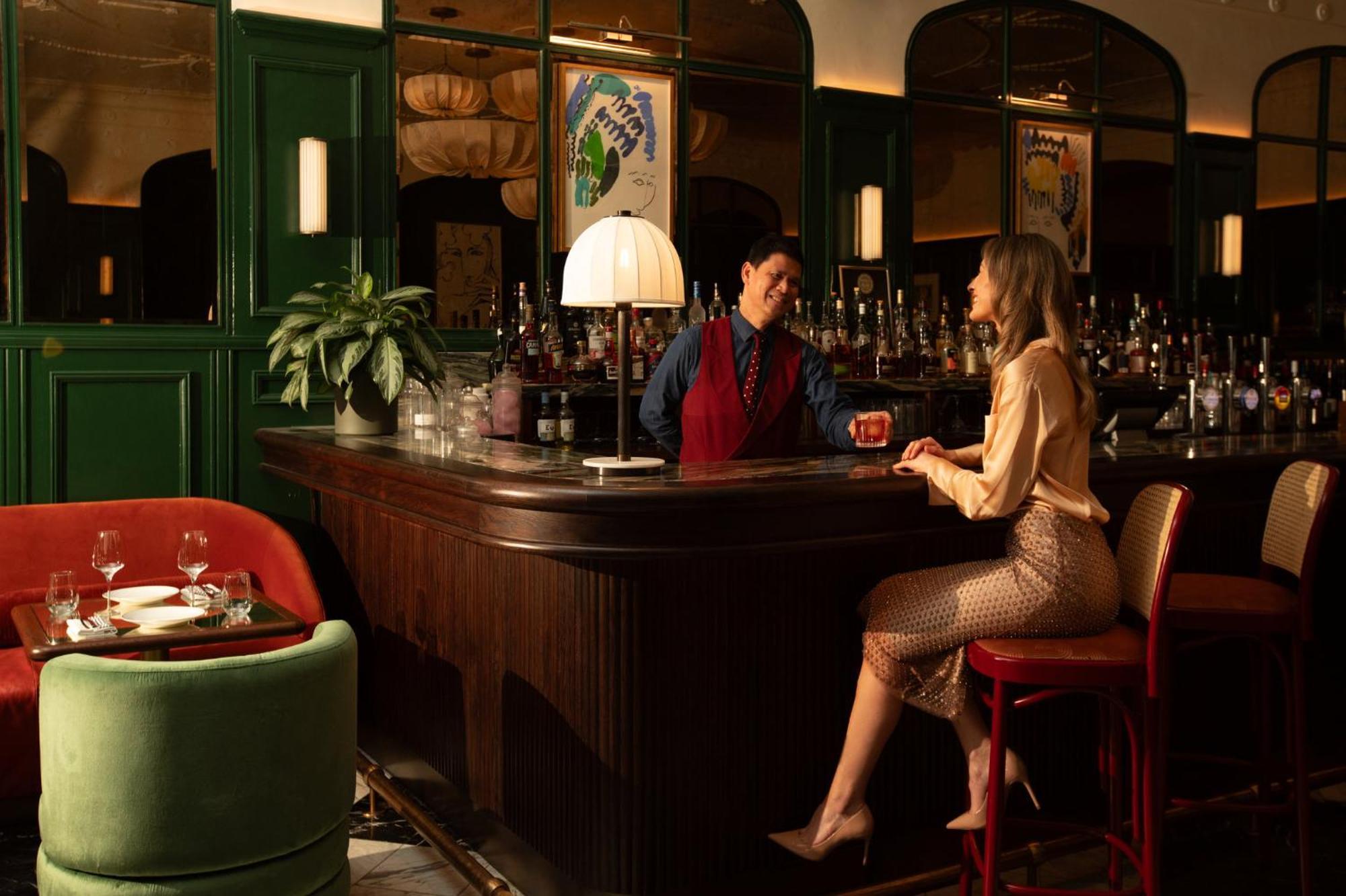 Intercontinental Edinburgh The George By Ihg Hotel Ngoại thất bức ảnh The bar at the American Bar